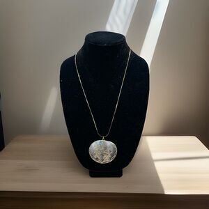 Vintage Statement Mother of Pearl/Abalone Shell Round Pendant Gold Floral Design